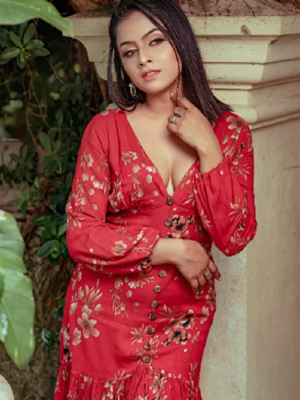 My unique blend of beauty and sensuality makes me an ideal call girl 1