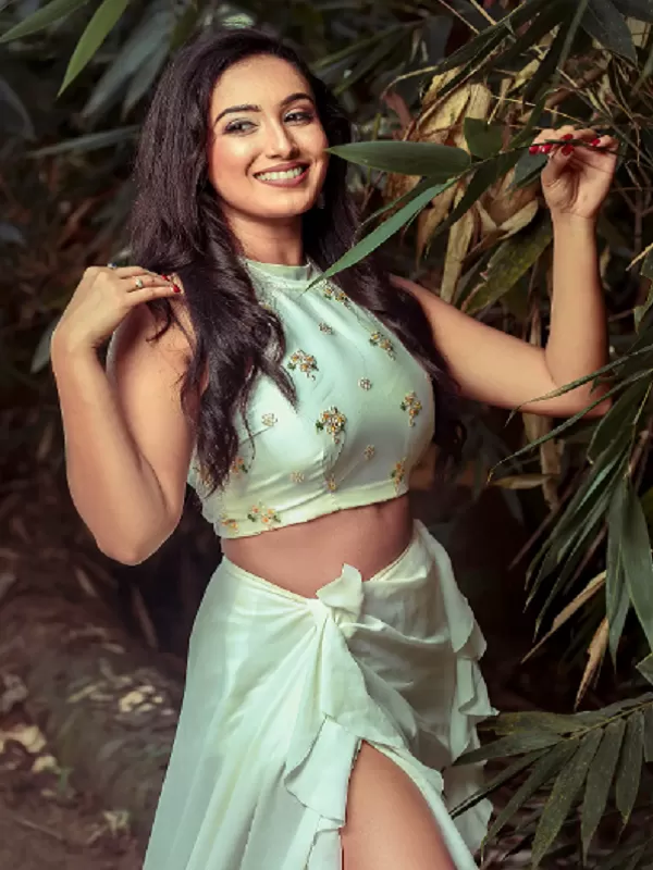 Meet me for the most hot and happening sexual encounter in Patna city 3