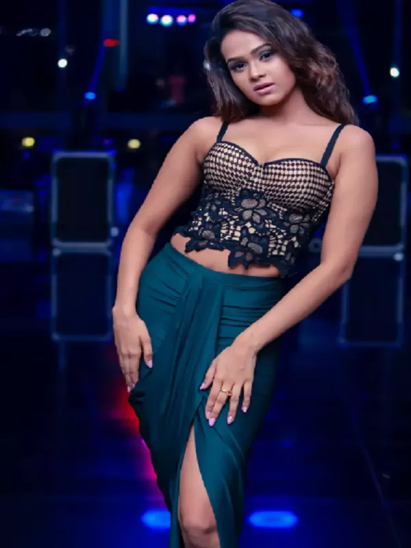 I am a stunning and horny Marathi girl from Pune city 2