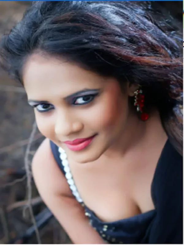 I am a charming housewife who can give you the pleasure of wild sex 3