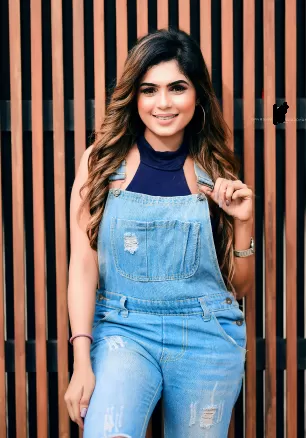 I am a young, beautiful, and modern-era girl from the Dehradun city 2