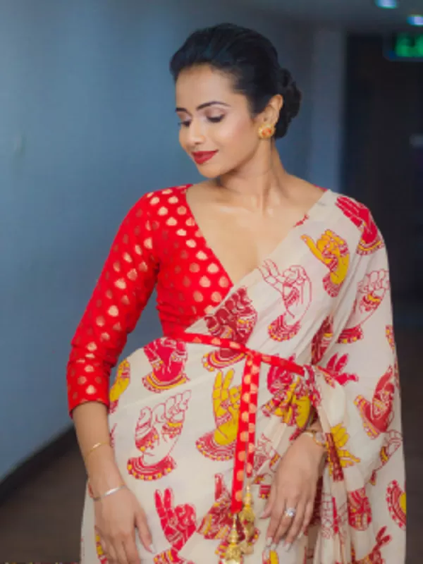 Spend the night with me in Siliguri if you want to use a sex slave 3