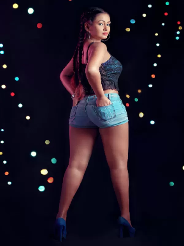 Join me in experiencing the ultimate bliss. I am sultry and seductive 2