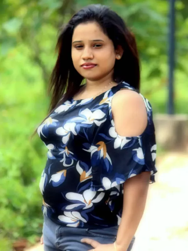 I am a diamond girl. Welcome to the diamond city of India 1