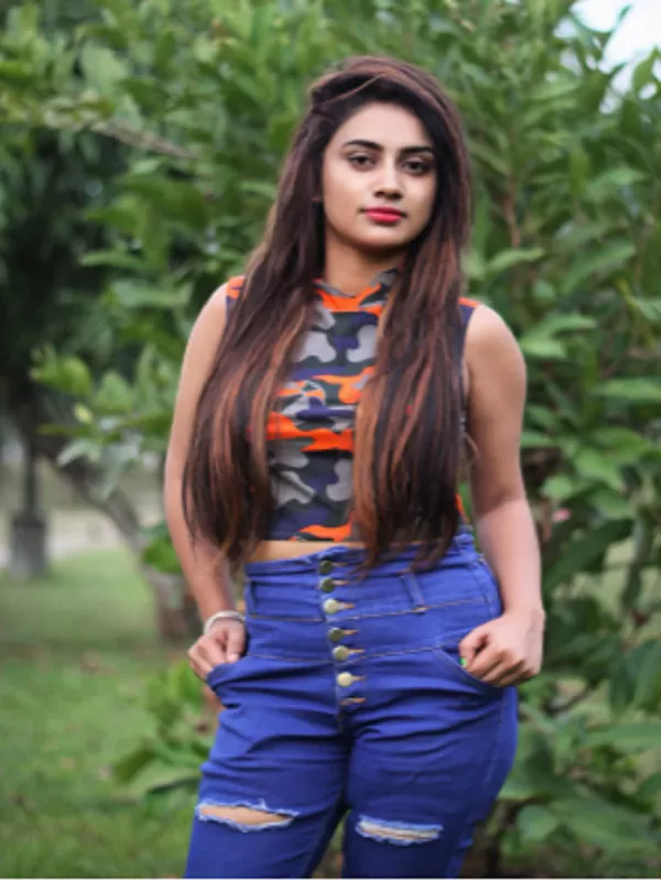 Meet a slim, busty, arousing, cheerful, and lusty girl in Kanpur 3