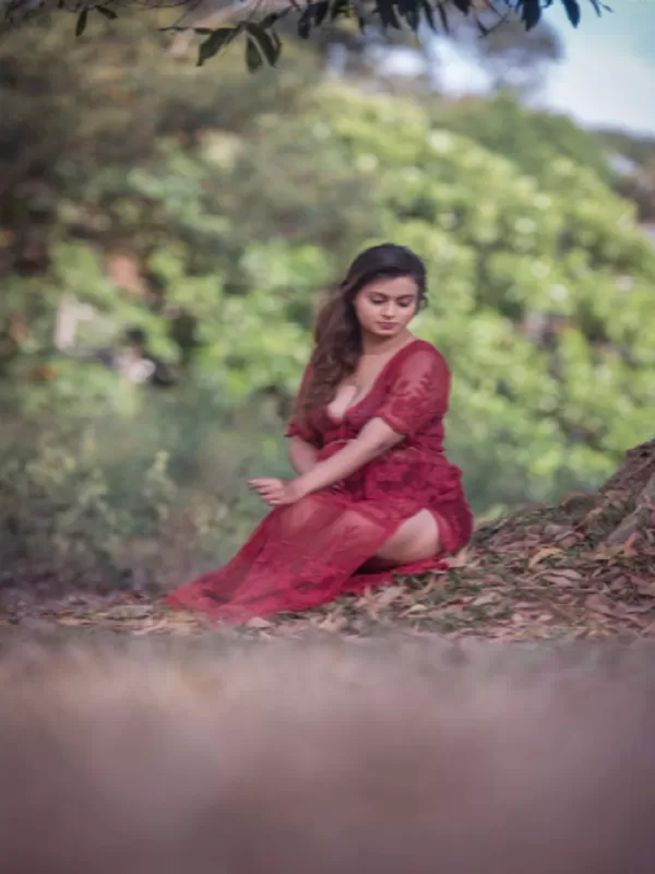 My captivating beauty will draw you to me like a magnet 2