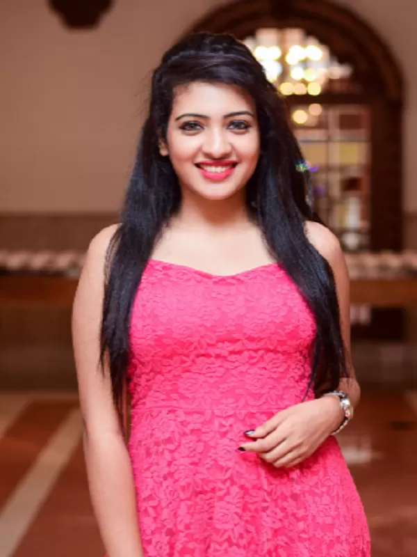 Meet a ravishing and charming call girl from Siliguri 2