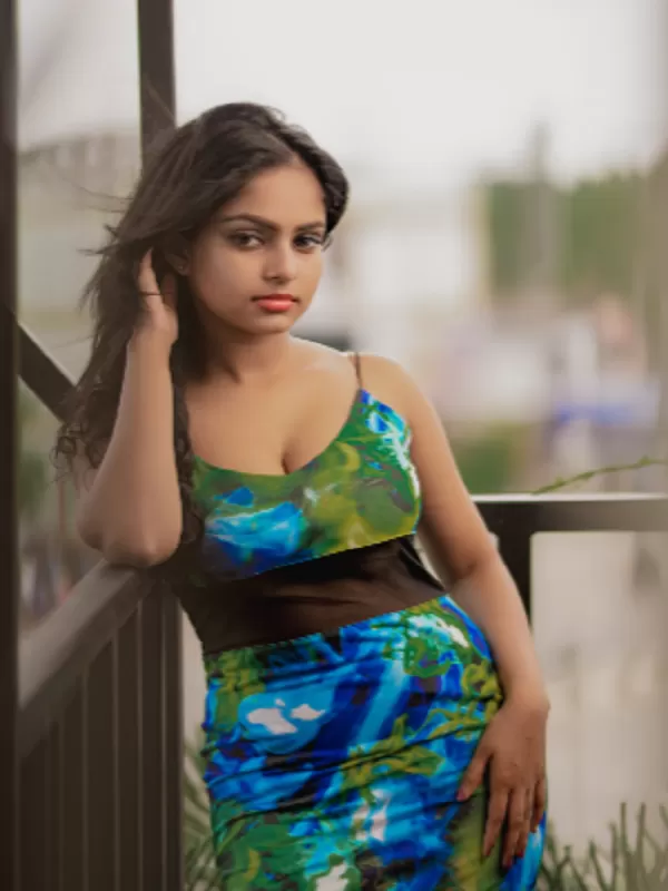 For deep pleasure, meet the best and sexiest Udaipur call girl. 3