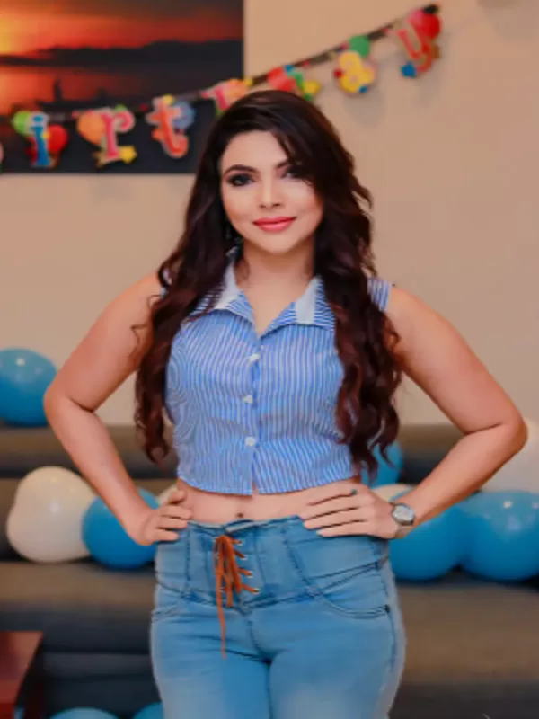 To meet an attractive Mandarmani call girl send a WhatsApp message 1