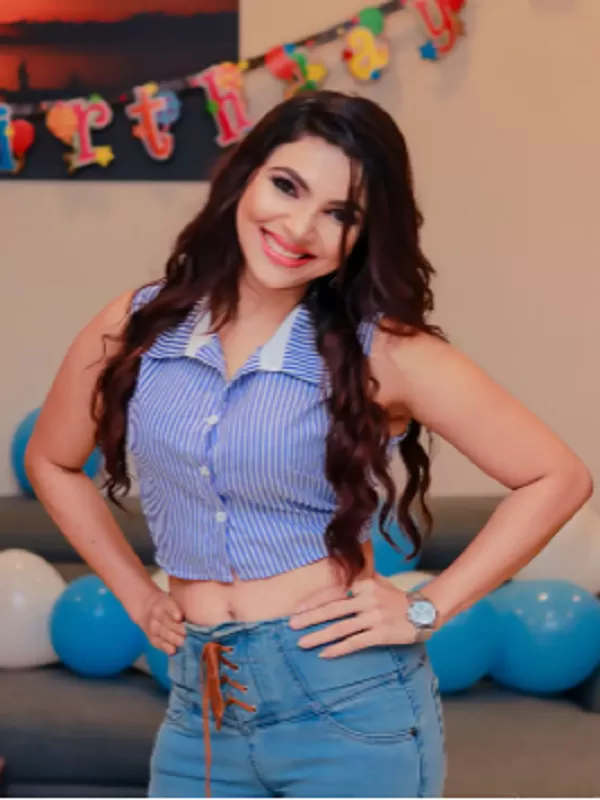 To meet an attractive Mandarmani call girl send a WhatsApp message 3