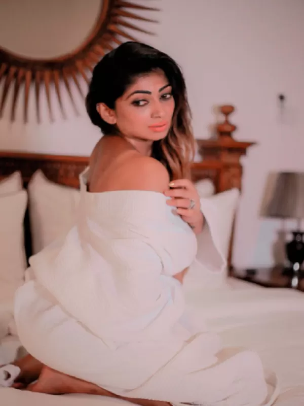 I am a escort girl in Jodhpur, and I will give you full satisfaction. 3