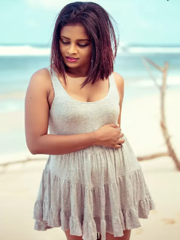 I am a Jodhpur escort who is youthful, attractive, and modern. 2