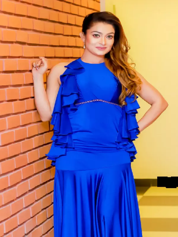 I am the perfect Jodhpur call girl, with a seductive, curvy body. 2
