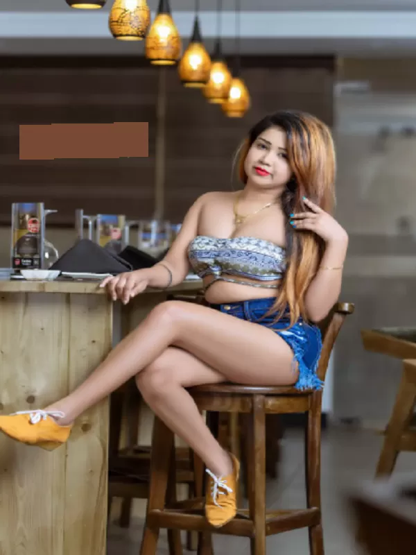 Hi! I am a lovely college student who can provide you hot sex. 1