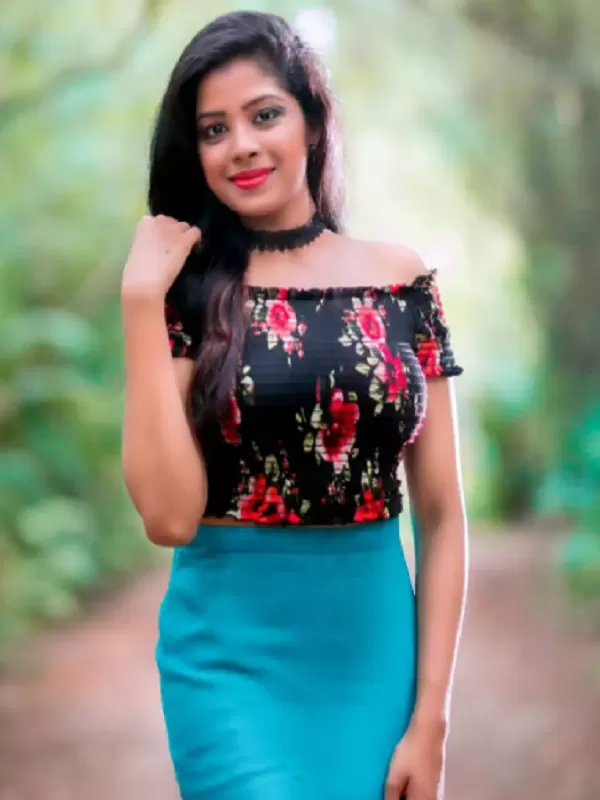 I am hot beautiful teenage college girl working as call girl in Ranchi 1