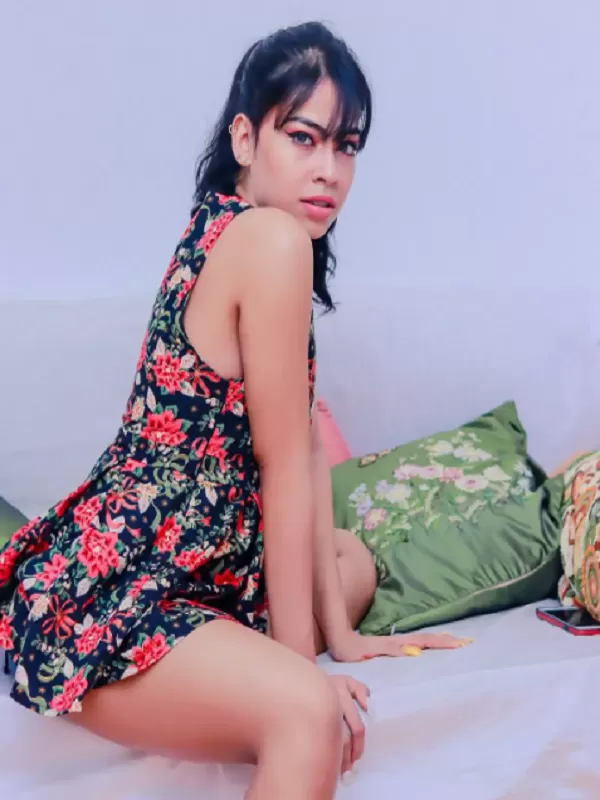 I am hour glass body shaped call girl in Bhubaneswar for best services 2
