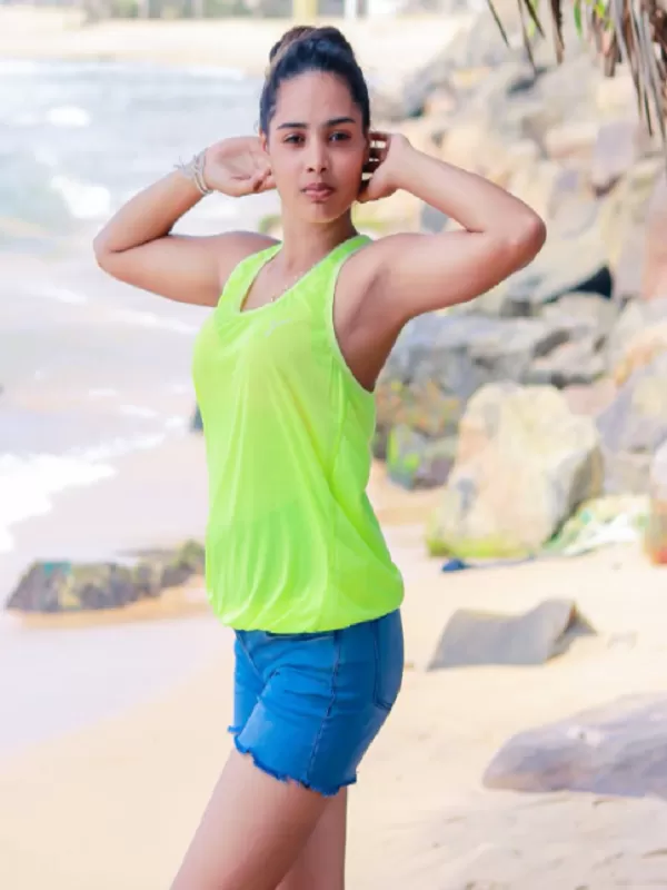 I am hot charming housewife in Bhubaneswar working as call girl . 1
