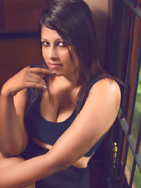 I am a utlra-sexy, bold and beautiful call girl from Dehradun. 1