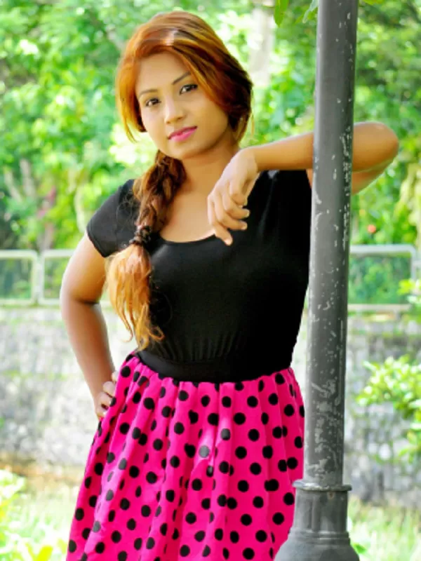 A horny call girl in Siliguri is only a phone call away. Call me now 3