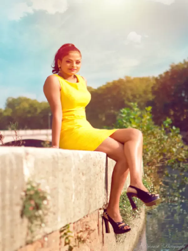 I am a mature and experienced call girl in Nagpur. 3