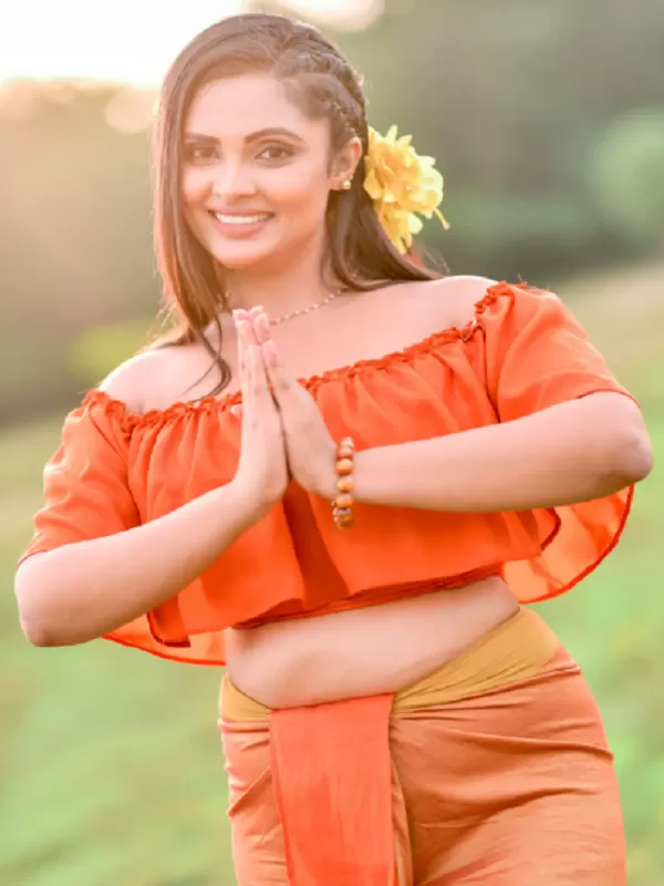 Call or WhatsApp me; I am one of Jodhpur's top call girls. 3