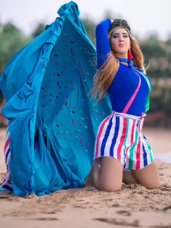Hello Boy's, I am a stunning and attractive call girl in Gurgaon. 3