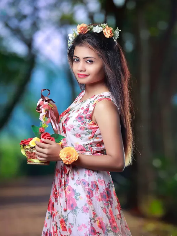 I am a very horny girl. Every sexual position makes you feel crazy. 3