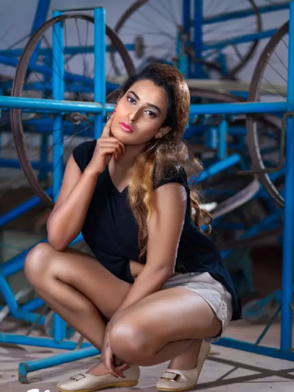 My name is Anjali Mehta. I am a brave and sexy Ahmedabad call girl. 2