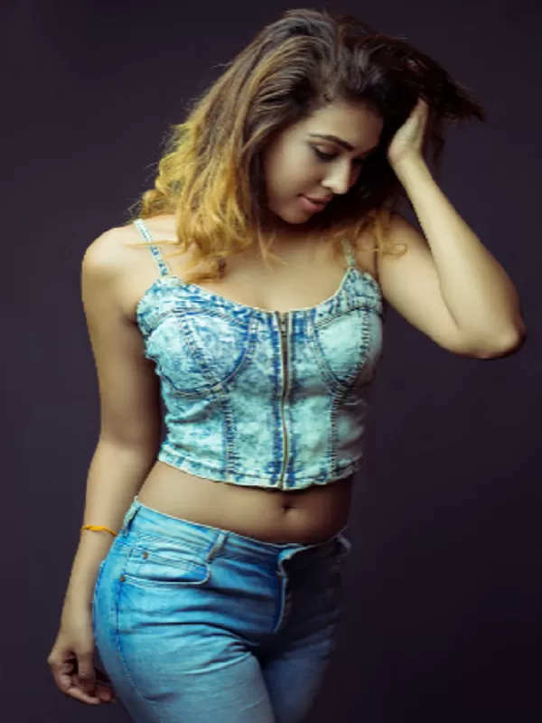 If you're looking for a beautiful call girl in Thane contact me. 2