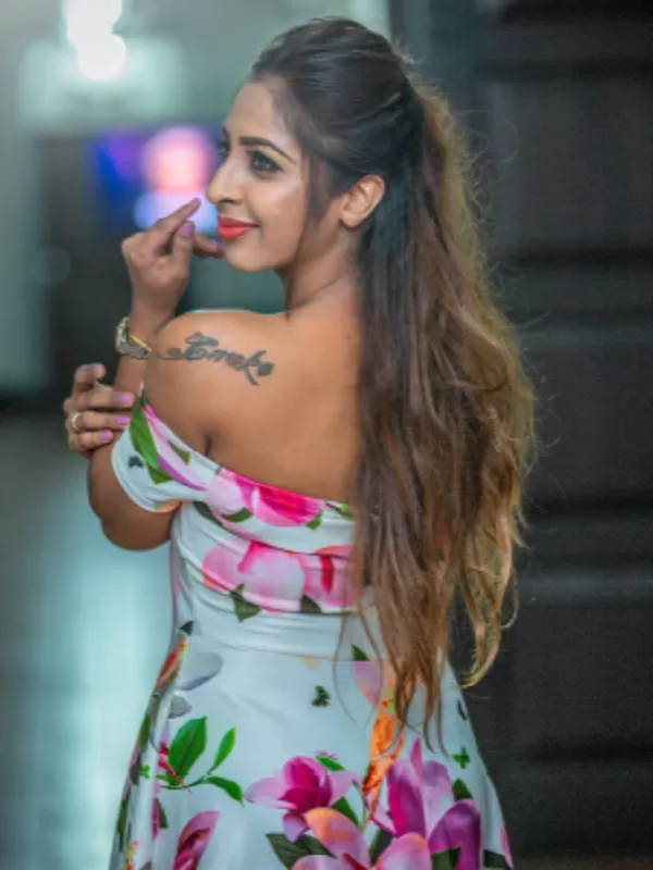 I am loving and caring gorgeous call girl with the best sexy figure. 2