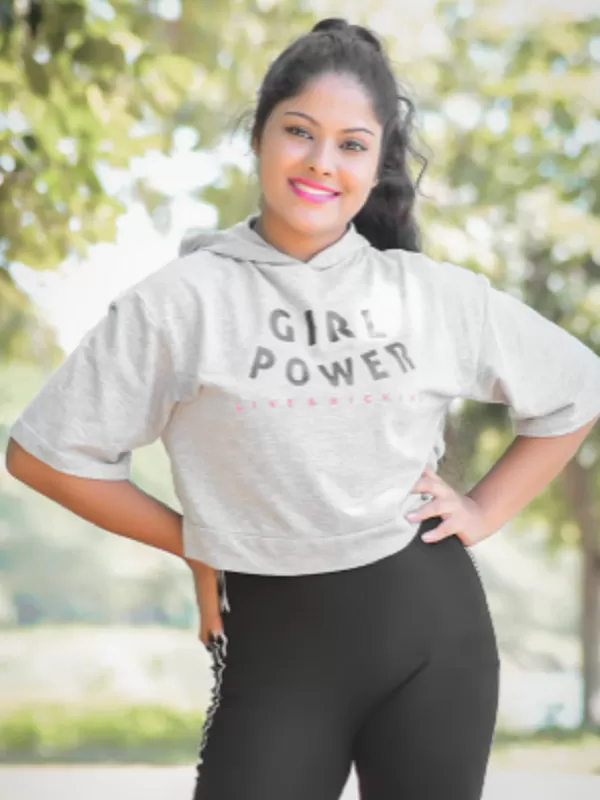 I am attractive and tempting call girl in Hyderabad. full night enjoy. 3