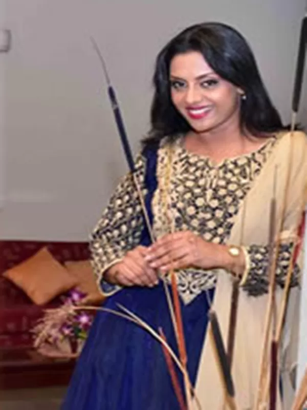 Hello there! My name is Simran Sharma a seductive Vadodara call girl. 1