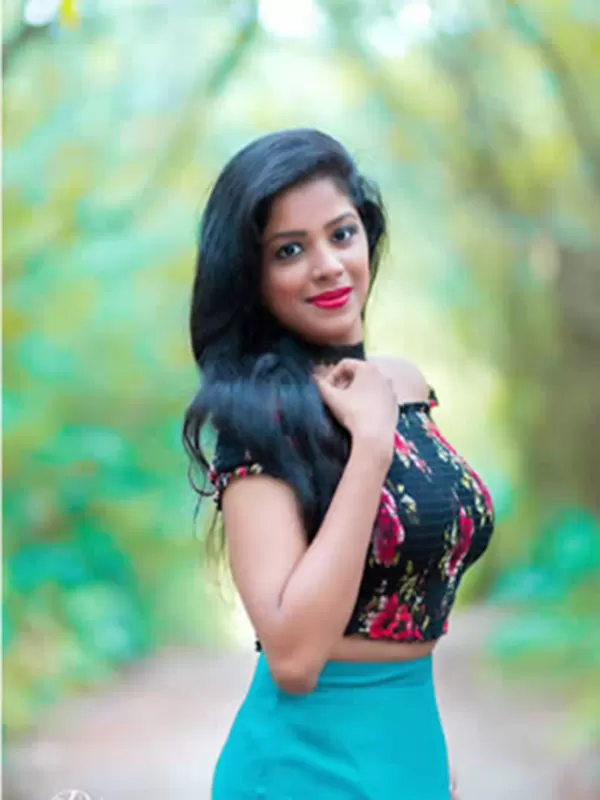 Hello there! My name is Nikita Verma a seductive Manali call girl. 1