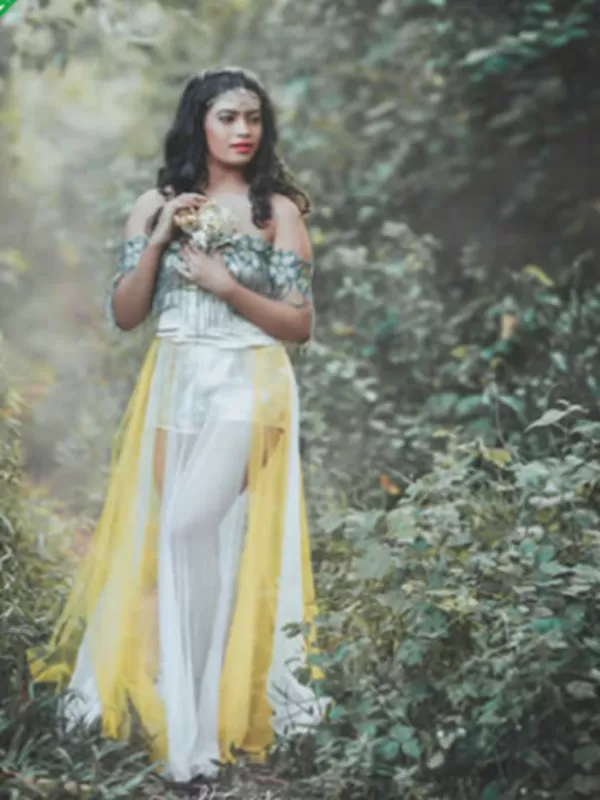 Hello there! My name is Natasha Gill a seductive Manali call girl. 3