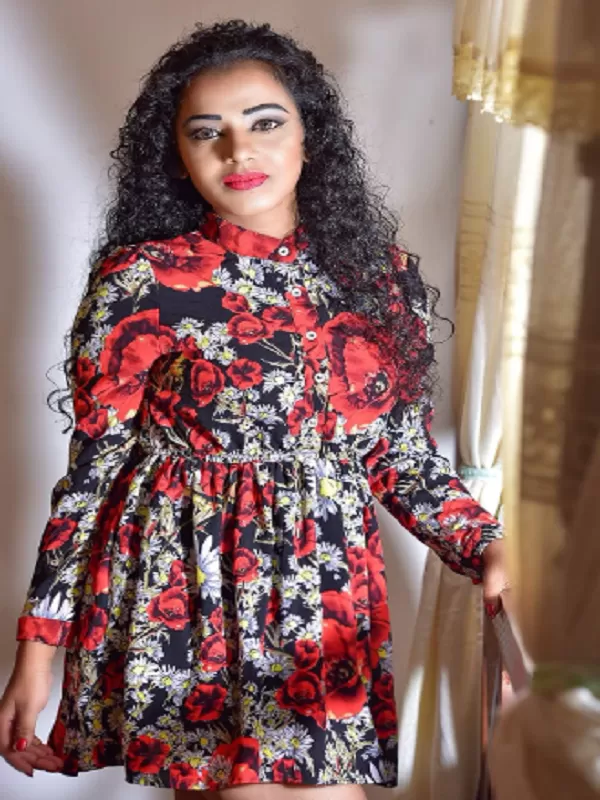 I am hot sexy call girl in Noida. full night available. 3