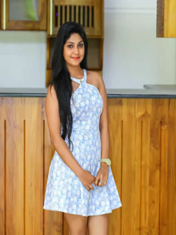 Hey ! My name is Diya Kumari a seductive Gurgaon call girl. 1