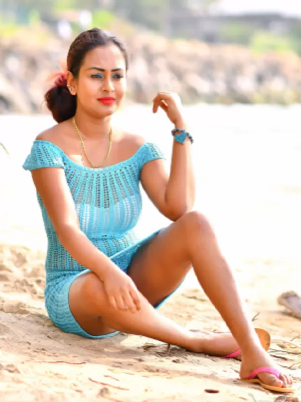 I am a horny sex girl from Goa. I feel at ease in every sex position. 2