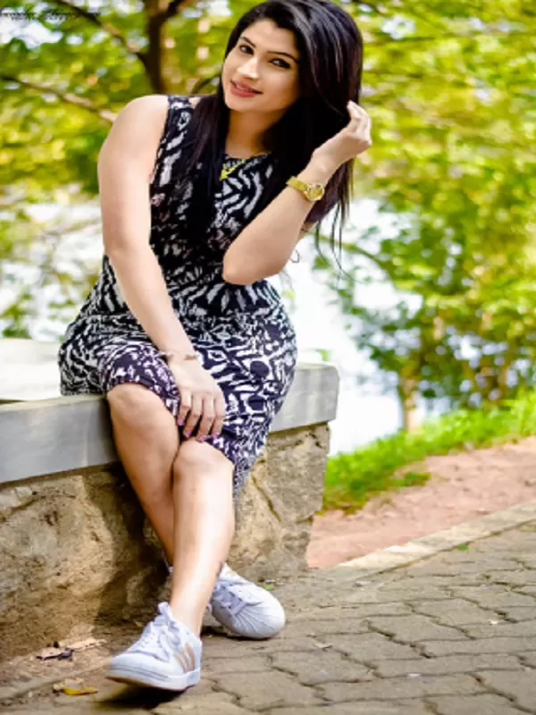 I am Niharika Arora. I am a genuine, sexy call girl in Nagpur. 1