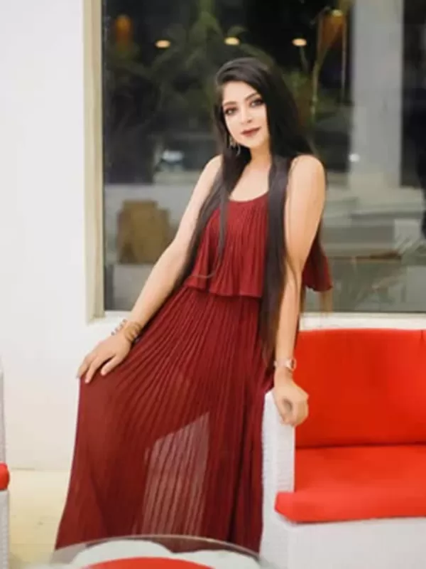 Hello there! My name is Divya Singh a sexy Hyderabad call girl. 2