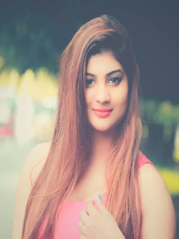 I am hot and beautiful sexy call girl with the best sexy figure. 3