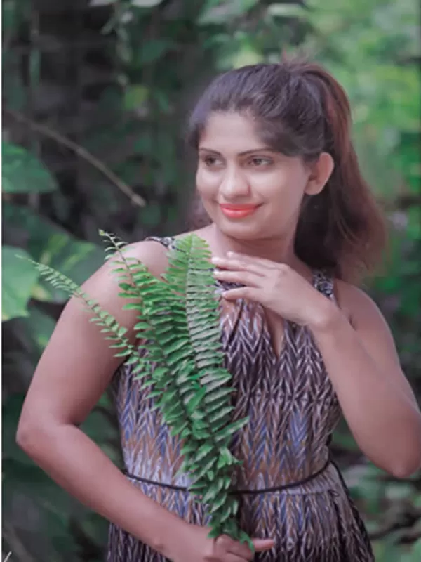 Hello ! I am Sanajana Rawat a sexy Surat call girl. 2