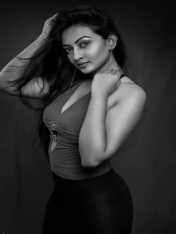 Hello ! I am Monika Roy a sexy Alwar call girl 2