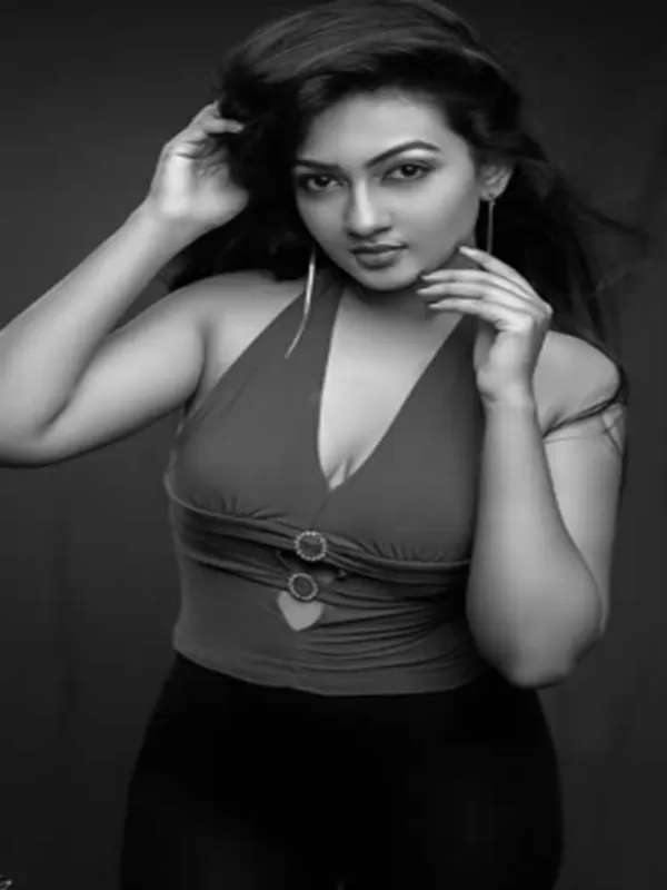 Hello ! I am Monika Roy a sexy Alwar call girl 3