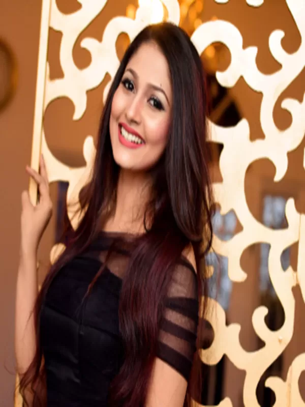 Hello ! I am Shilpa Chauhan a sexy Trivandrum call girl 3