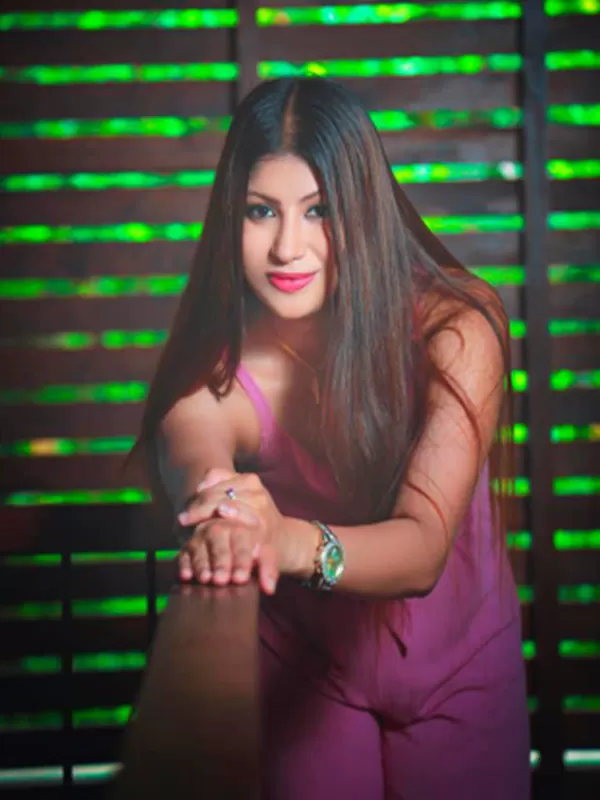 Hello ! I am Deepanshi Singh sexy Blow job Jabalpur call girl 1