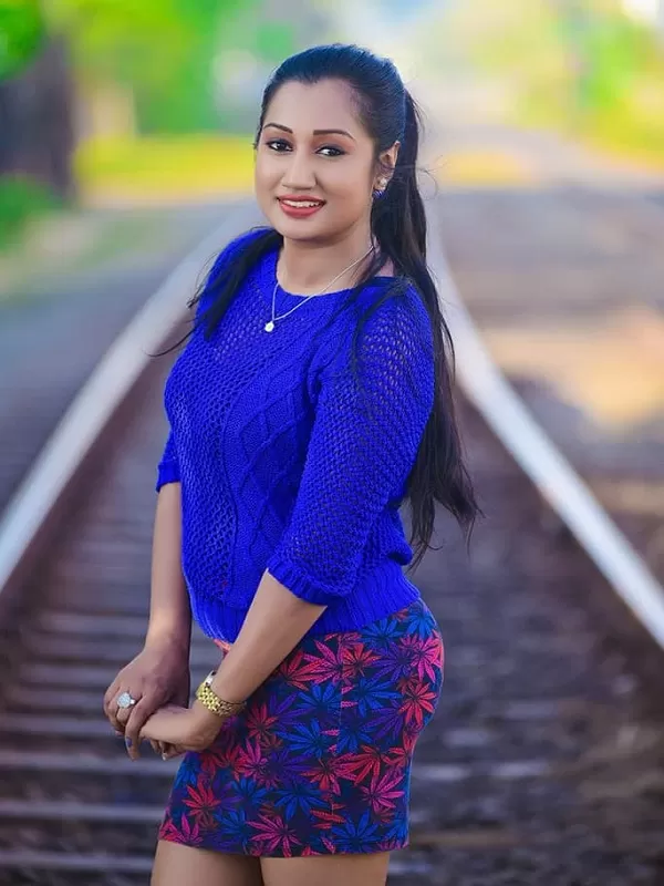 I am sensual and seductive. I will give you the best cum of your life 2