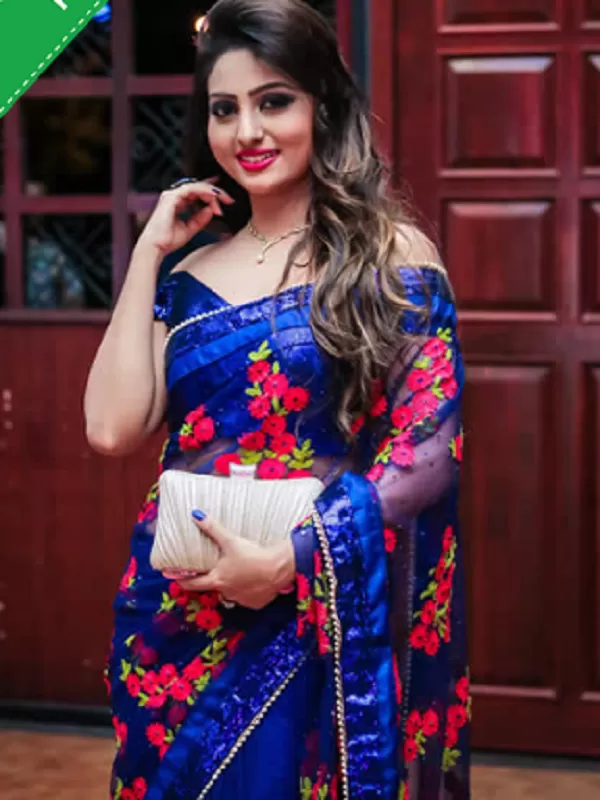 I am a hot and sensational model girl. I love it hard. 3