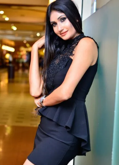 Exotic and  beautiful escorts girl in delhi 1
