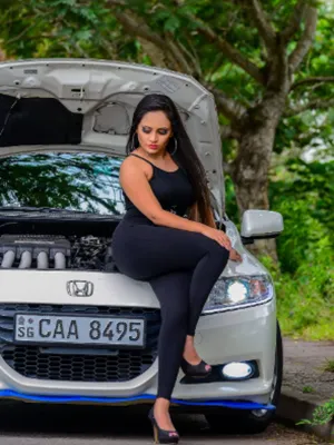 Hot and Sexy Escort Service Available in Hyderabad 3