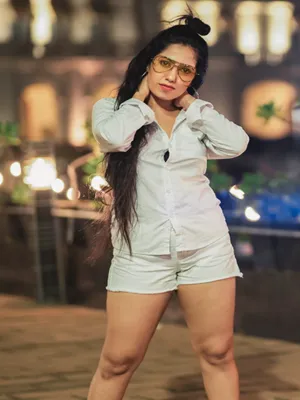 Hyderabad escort services are currently available 3